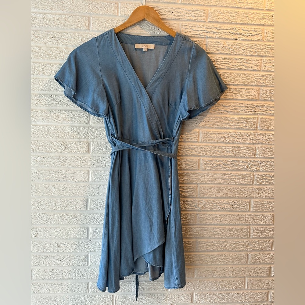 Loft Chambray Wrap Dress - Picture 4 of 6